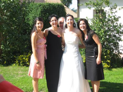 Hochzeit 027.jpg   38kb   26.03.2021 22:32:02